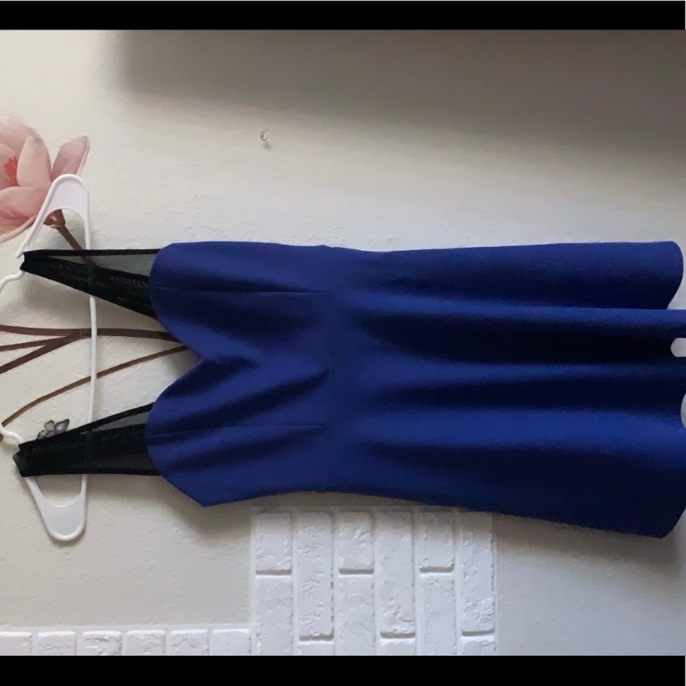 Blue Dress - Picture 2 of 4